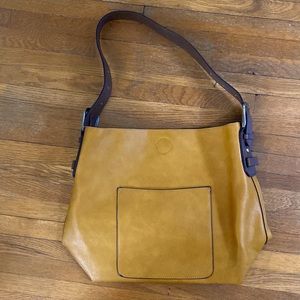 Mustard yellow tote